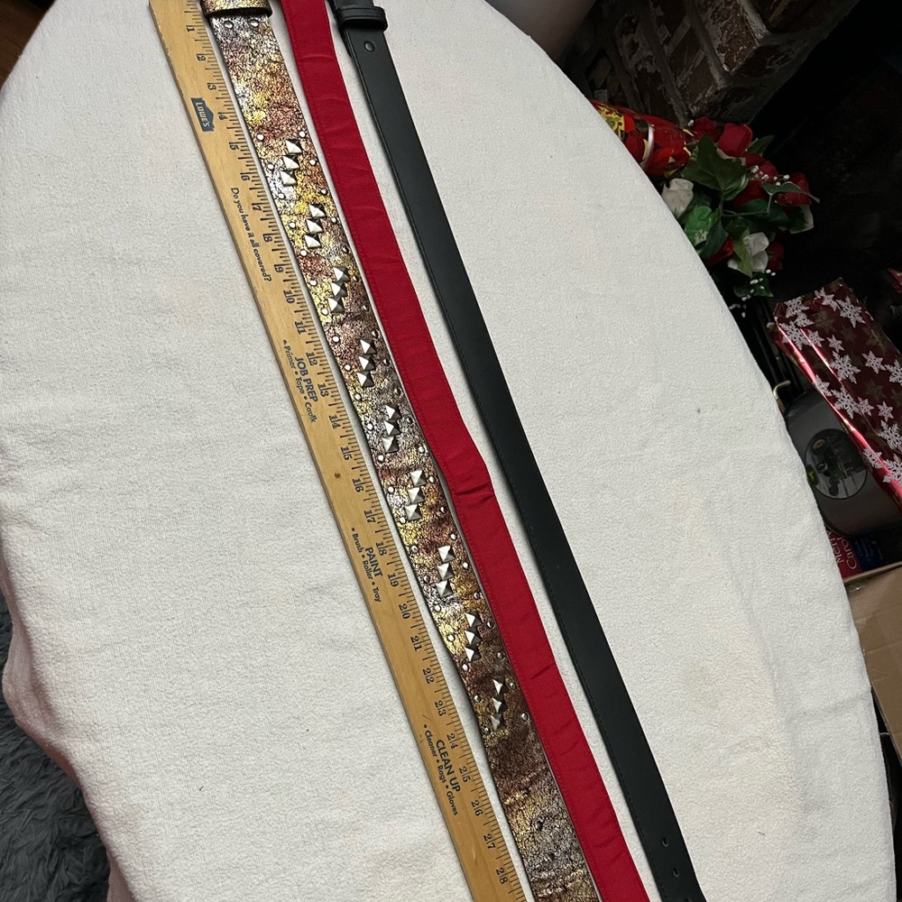 3 Ladies Belts